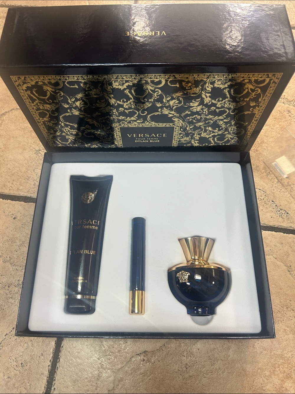 Versace Dylan Blue Pour Femme Gift Box - Blue Black & Gold Baroque